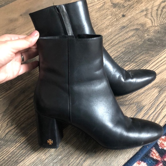 tory burch brooke 70mm bootie